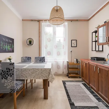 Apartment Wlochy 3-bedroom Warschau